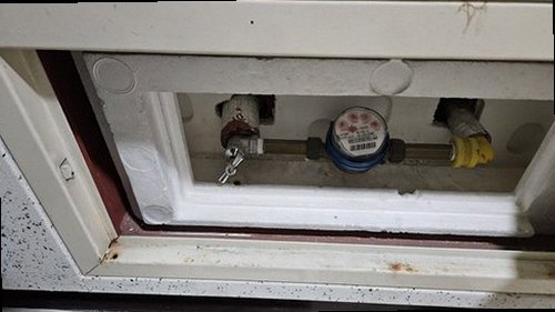 금산군 누수탐지 누수 위치를 청음 장비로 확인하는 현장
