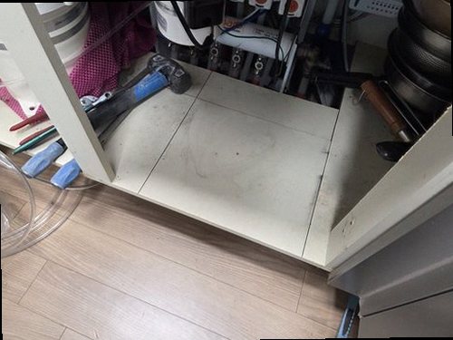 영등포구 누수탐지 수도계량기와 보일러 배관 구조를 확인하는 누수 점검 모습