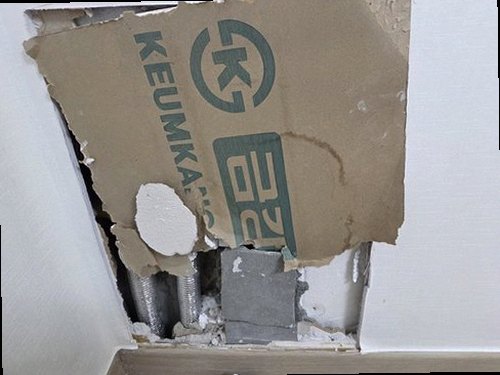 동탄구 누수탐지 천장 얼룩과 벽면 습기를 확인하는 누수 점검 현장