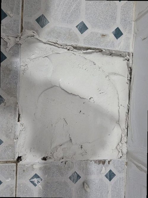 구리 누수탐지 배관 압력 검사와 청음 탐지를 진행하는 장비